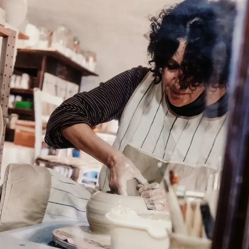 Corsi-ceramica-con-terre-imperfette-q